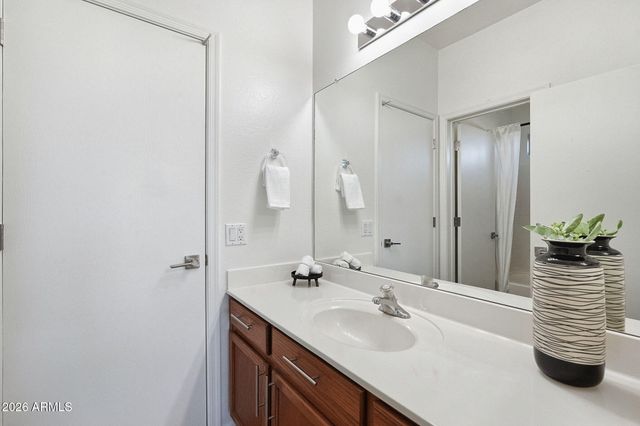 3008 E Kings Avenue, Phoenix, AZ 85032