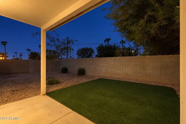 3008 E Kings Avenue, Phoenix, AZ 85032