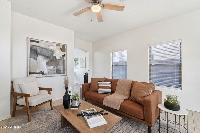 3008 E Kings Avenue, Phoenix, AZ 85032
