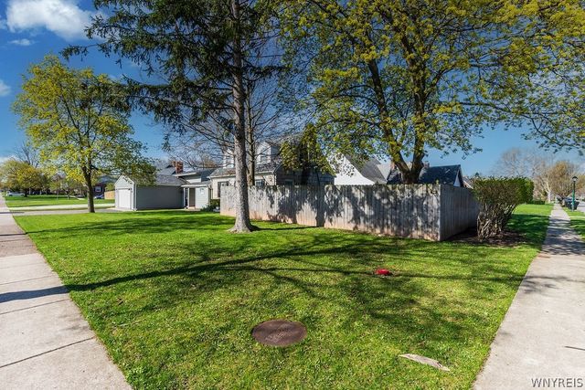 1360 Colvin Boulevard, Tonawanda, NY 14223
