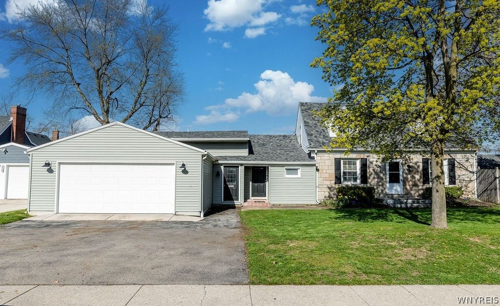 1360 Colvin Boulevard, Tonawanda, NY 14223
