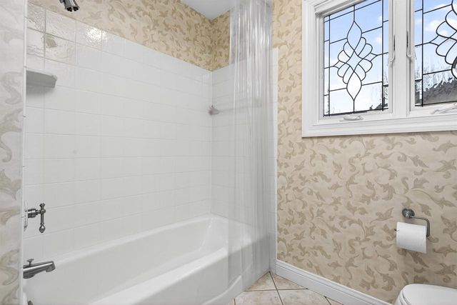 2308 N APPLETON STREET, Appleton, WI 54911