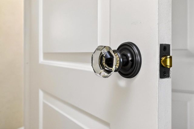 2308 N APPLETON STREET, Appleton, WI 54911