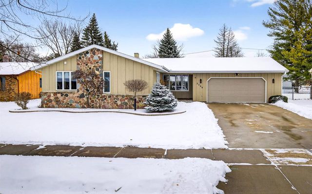 2308 N APPLETON STREET, Appleton, WI 54911