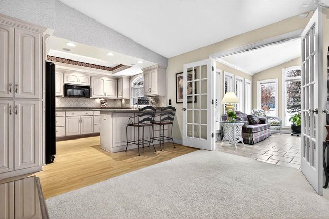 2308 N APPLETON STREET, Appleton, WI 54911