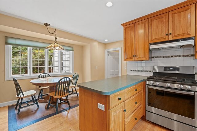 15 Hancock St, Lexington, MA 02420