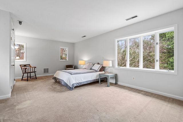 15 Hancock St, Lexington, MA 02420