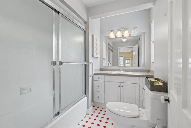 15 Hancock St, Lexington, MA 02420