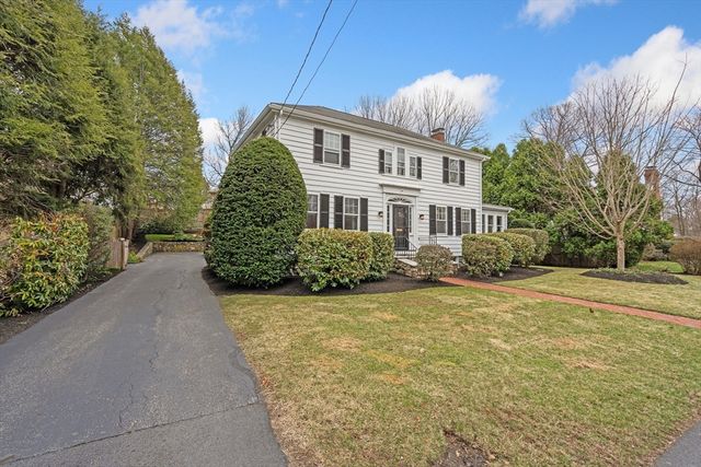 15 Hancock St, Lexington, MA 02420