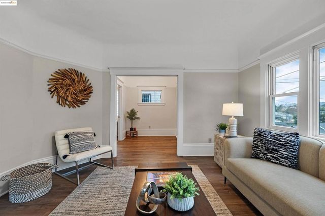 1641 E 20th Street, Oakland, CA 94606