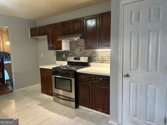 1735 Silver Way, Lithia Springs, GA 30122