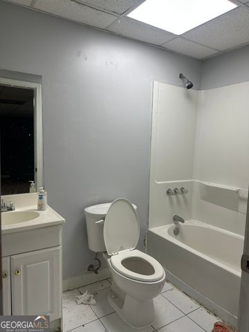 1735 Silver Way, Lithia Springs, GA 30122