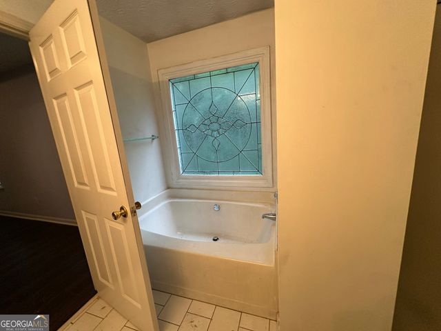 1735 Silver Way, Lithia Springs, GA 30122