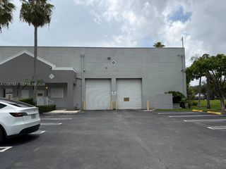 10850 NW 27th Street, Doral, FL 33172