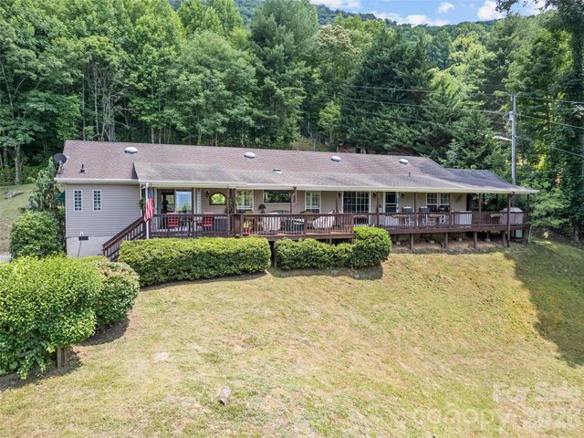 412 Gaddy Heights, Waynesville, NC 28786
