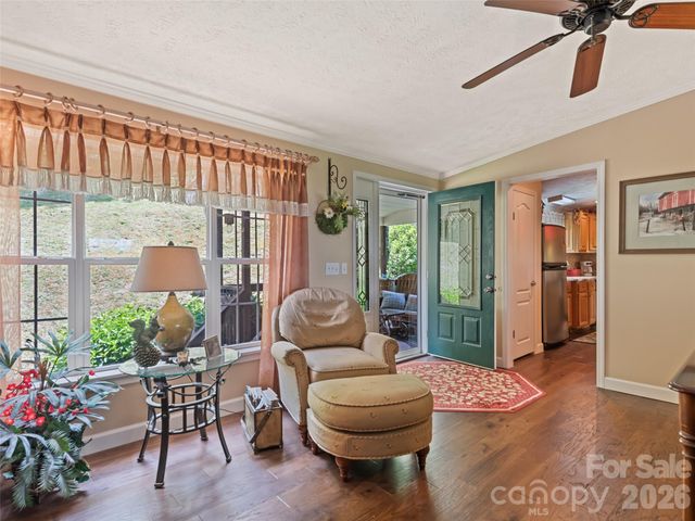 412 Gaddy Heights, Waynesville, NC 28786