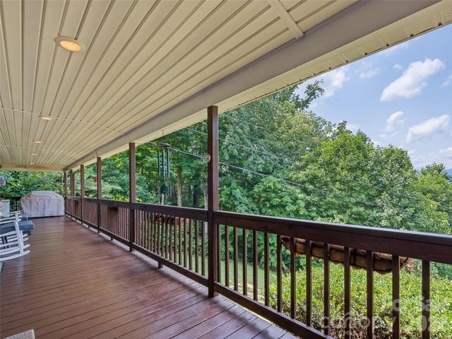 412 Gaddy Heights, Waynesville, NC 28786