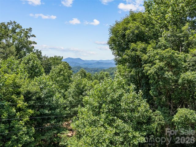 412 Gaddy Heights, Waynesville, NC 28786