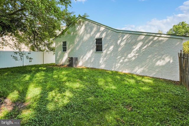 111 MEADOWBROOK AVE, Wilmington, DE 19804