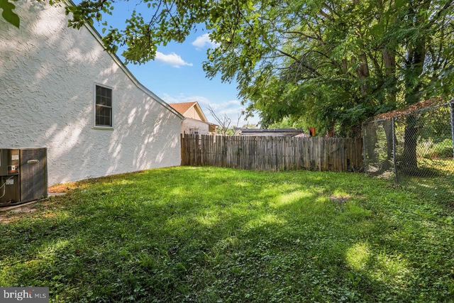 111 MEADOWBROOK AVE, Wilmington, DE 19804