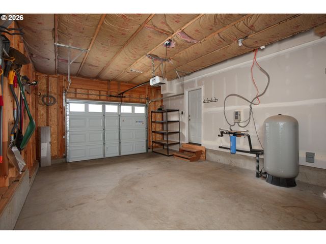 244 LYONS Rd, White Salmon, WA 98672