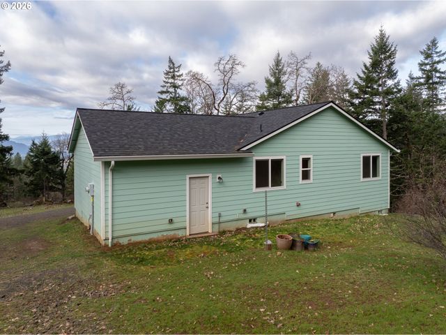 244 LYONS Rd, White Salmon, WA 98672