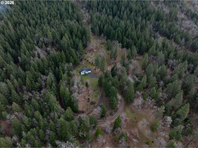 244 LYONS Rd, White Salmon, WA 98672