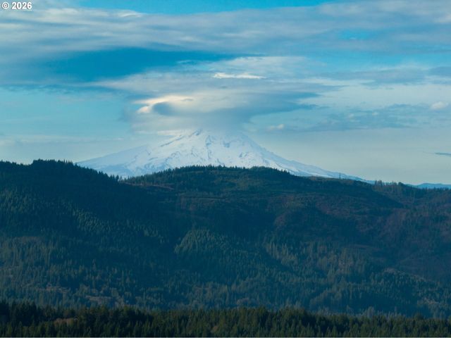 244 LYONS Rd, White Salmon, WA 98672