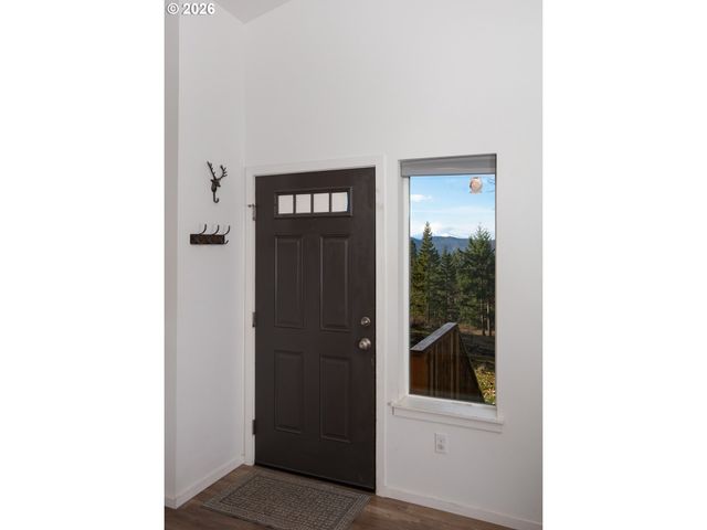 244 LYONS Rd, White Salmon, WA 98672