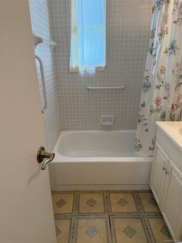 270-08 81st Avenue 220A, New Hyde Park, NY 11040