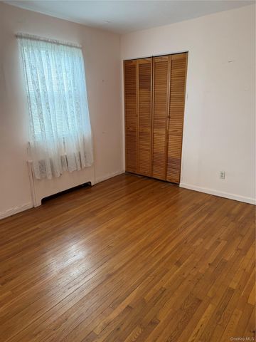 270-08 81st Avenue 220A, New Hyde Park, NY 11040