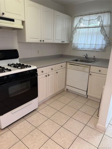 270-08 81st Avenue 220A, New Hyde Park, NY 11040