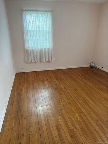 270-08 81st Avenue 220A, New Hyde Park, NY 11040