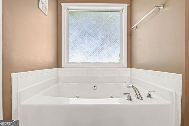 6219 Compass Drive, Flowery Branch, GA 30542