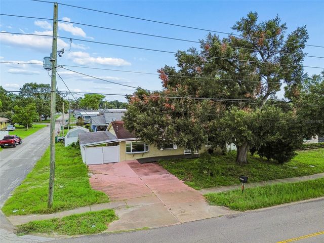 38621 NORTH AVENUE, Zephyrhills, FL 33542