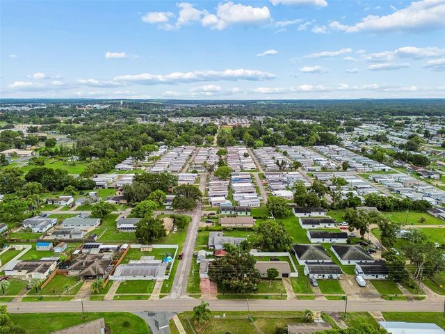 38621 NORTH AVENUE, Zephyrhills, FL 33542