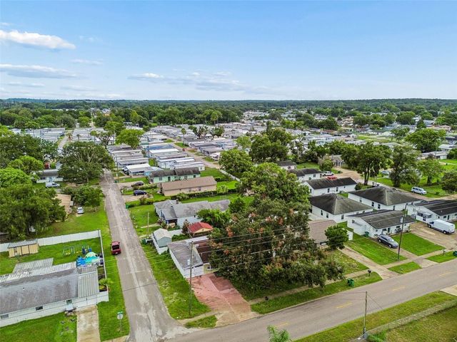 38621 NORTH AVENUE, Zephyrhills, FL 33542