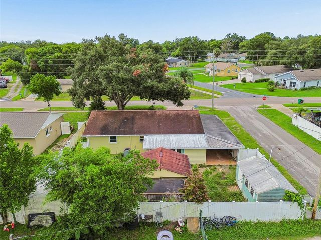 38621 NORTH AVENUE, Zephyrhills, FL 33542