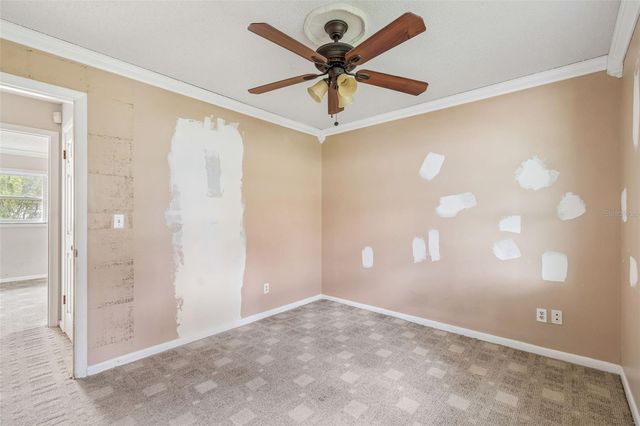 38621 NORTH AVENUE, Zephyrhills, FL 33542