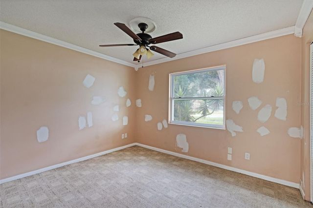 38621 NORTH AVENUE, Zephyrhills, FL 33542