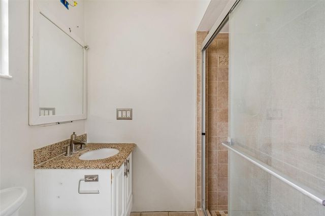 38621 NORTH AVENUE, Zephyrhills, FL 33542