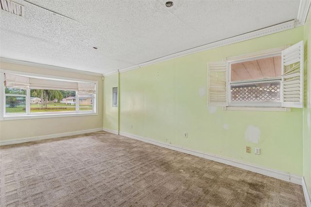 38621 NORTH AVENUE, Zephyrhills, FL 33542