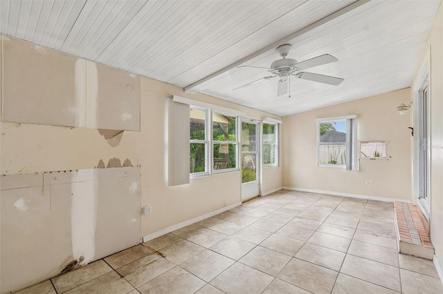 38621 NORTH AVENUE, Zephyrhills, FL 33542
