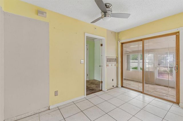38621 NORTH AVENUE, Zephyrhills, FL 33542