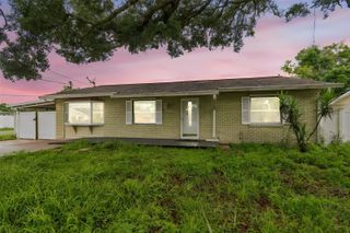 38621 NORTH AVENUE, Zephyrhills, FL 33542