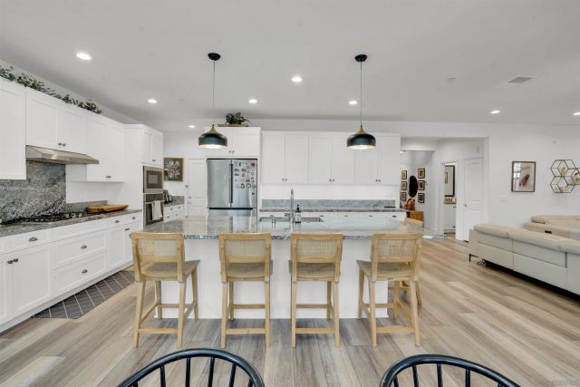 1246 Camino Prado, Chula Vista, CA 91913