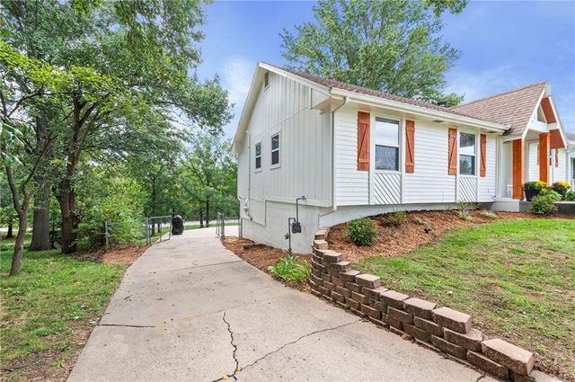 221 O'Rourke Drive, Platte City, MO 64079