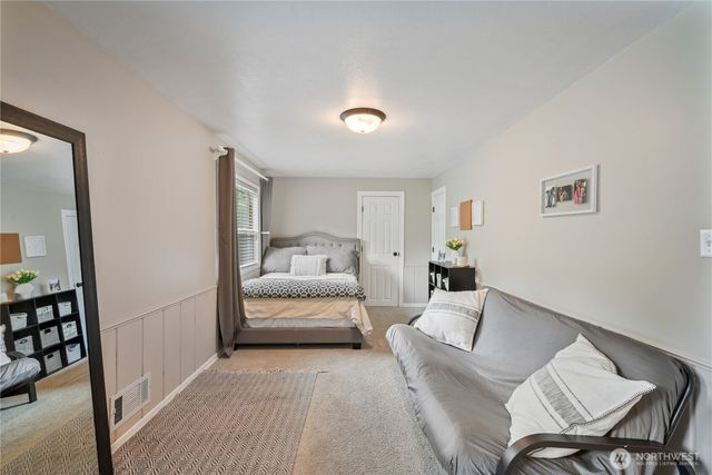 3136 Pacific Way, Longview, WA 98632