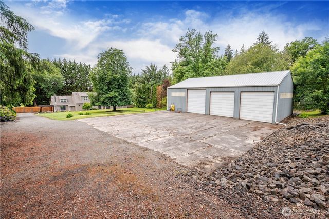 3136 Pacific Way, Longview, WA 98632