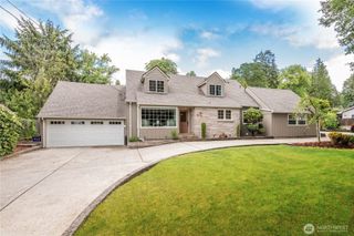 3136 Pacific Way, Longview, WA 98632